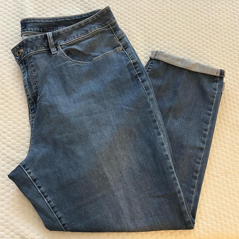 Talbots Simply Flattering 5 Pocket Jeans